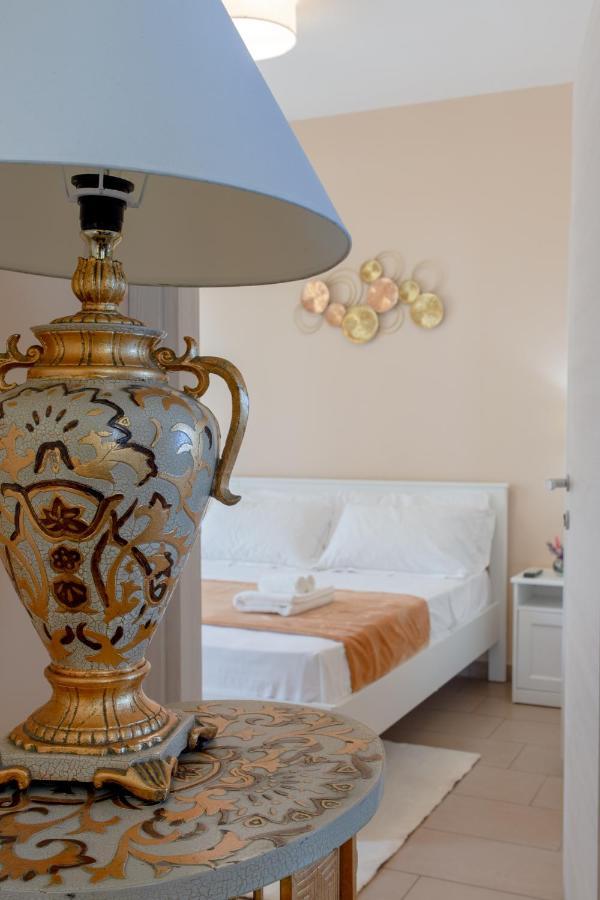 L'Affaccio Rooms - Галиполи Екстериор снимка